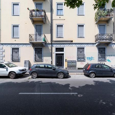 Maciachini Renovated Studio! Milan Bagian luar foto