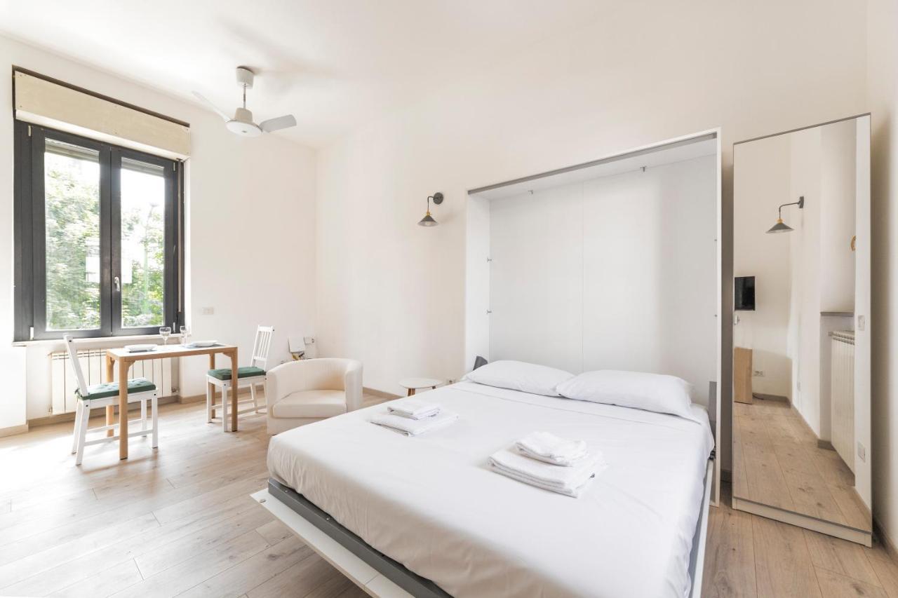 Maciachini Renovated Studio! Milan Bagian luar foto